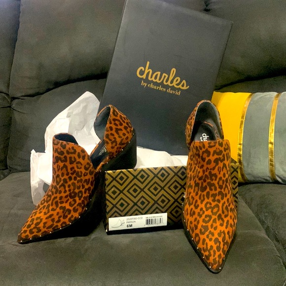 Charles David | Shoes | Charles By Charles David Leopard Print Short